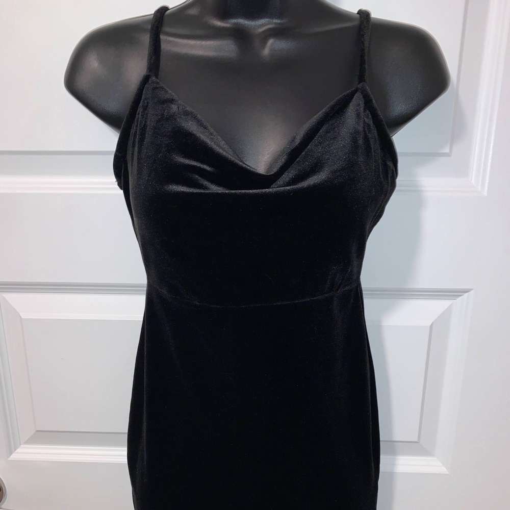Velvet mini forever 21 dress